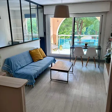 Lumineux Avec Piscine, Terrasse Et Parking Privé