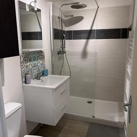 Lumineux Avec Piscine, Terrasse Et Parking Privé * Montpellier